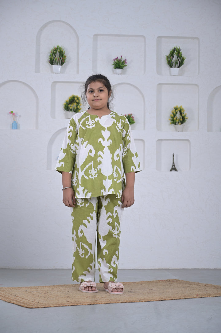 Olive Ikat Print Girl’s Co-ord Set – Olive & White