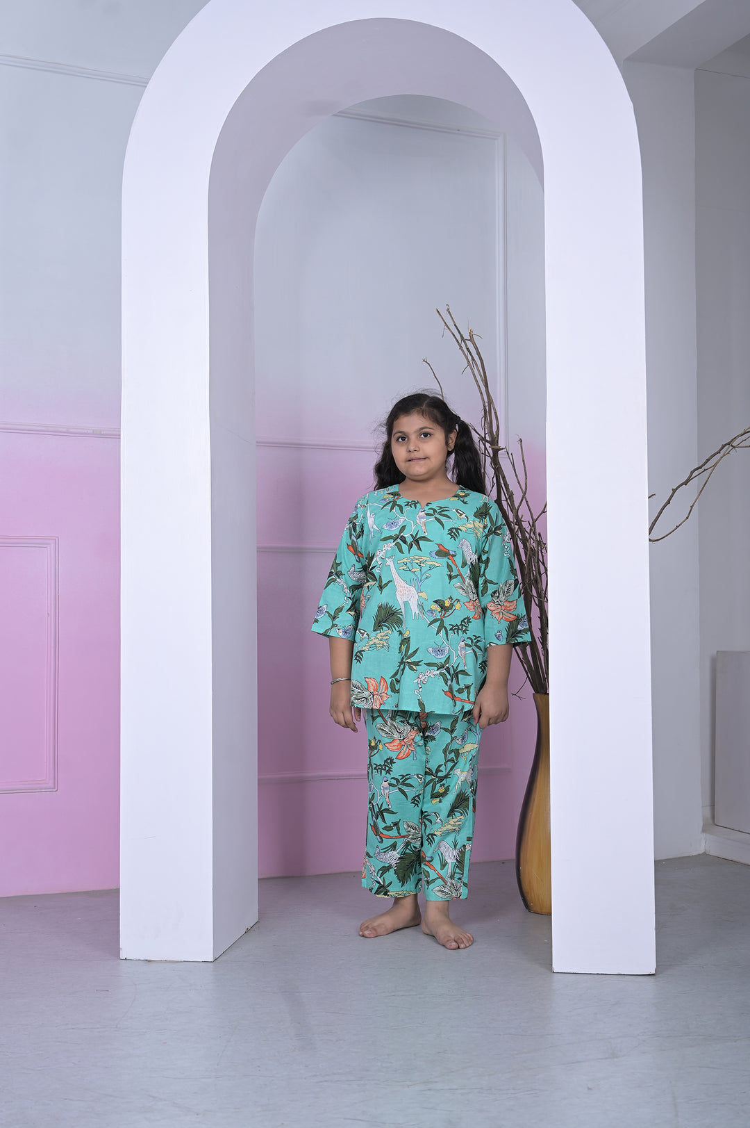 Girls Coord Set – Lemon Yellow Chikankari Elegance